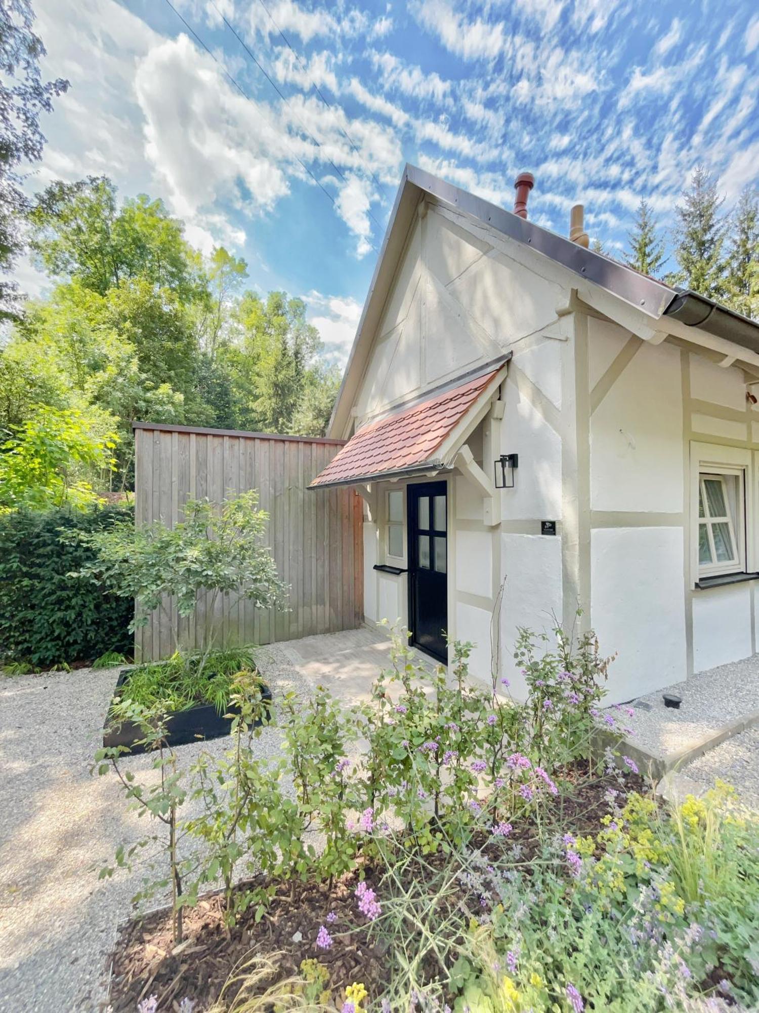 Tauberchalet I Boutique-Ferienhaus Mit Sauna, Whirlpool & Natur I 10Min Walk To Historic Old Town Rothenburg ob der Tauber Dış mekan fotoğraf